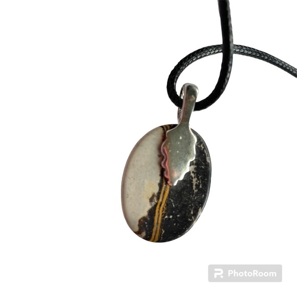 NEW African Jasper Pendant Choker Necklace - Picture 4 of 8